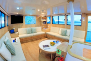 AQUA DIVING GALAPAGOS YACHT
