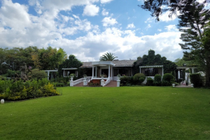 LA MIRAGE INN – Cotacachi