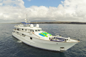 STELLA MARIS GALAPAGOS CRUISE